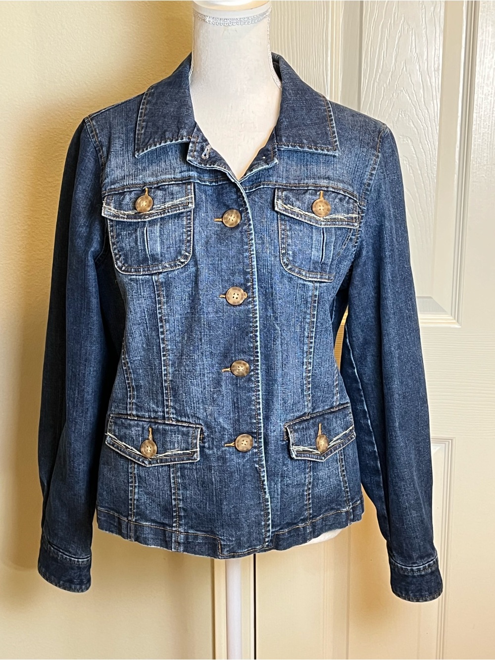 DACHSHUND Upcycled Denim Jacket - Picture 5 of 12